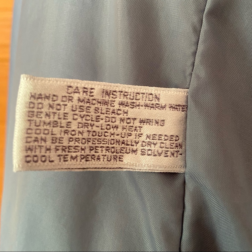 Vintage powder blue trench coat - Picture 7 of 7
